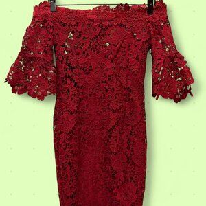 Petite Paper Dolls Women's Red Dress